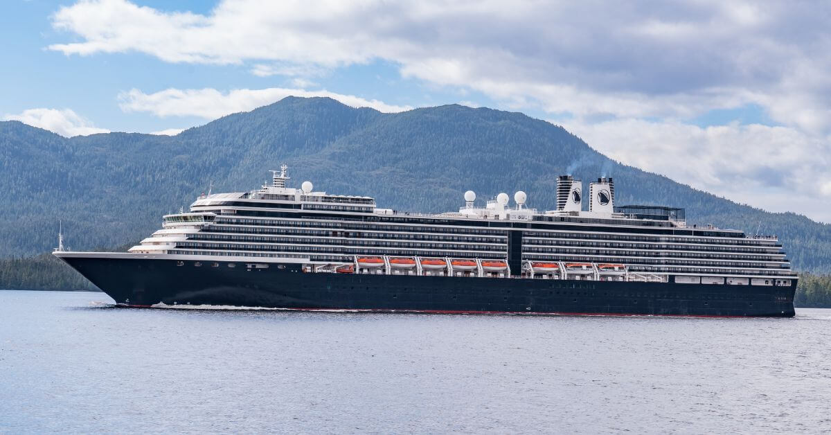 Cruise Ship