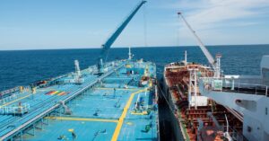 Russia Frees Up Ice-Class Tankers With New Ship-to-Ship LNG Transfers