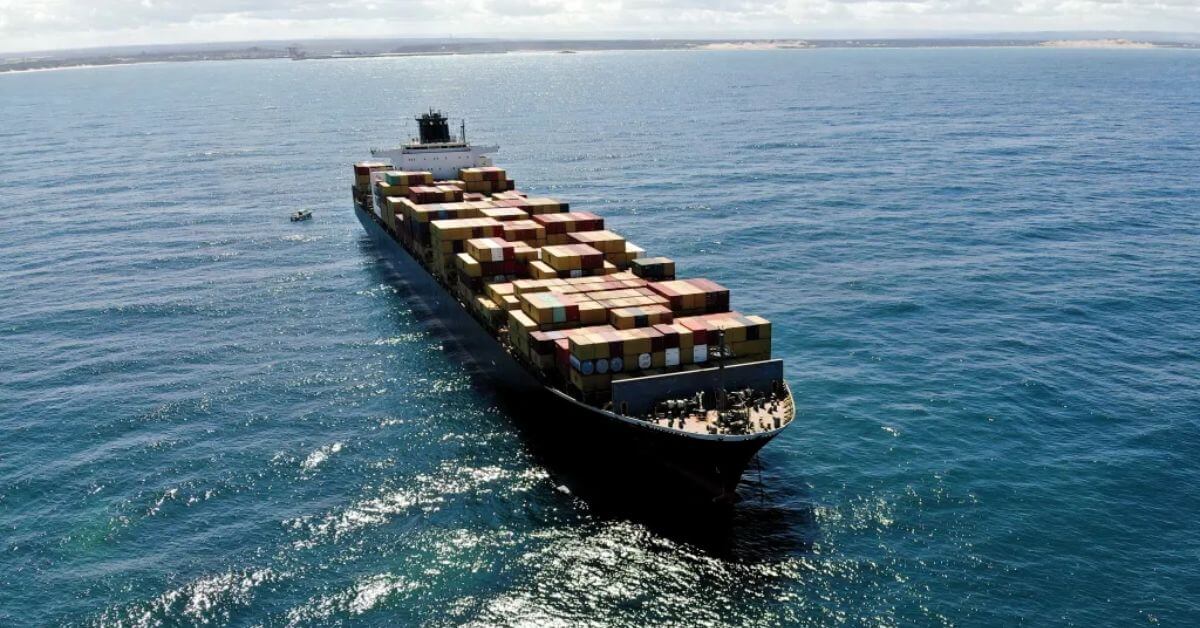 Container ship