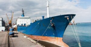 No Wires Needed! Quick and Safe Docking With Automated Mooring For Autonomous Ships
