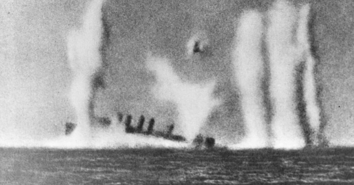 USS Edsall Sinking