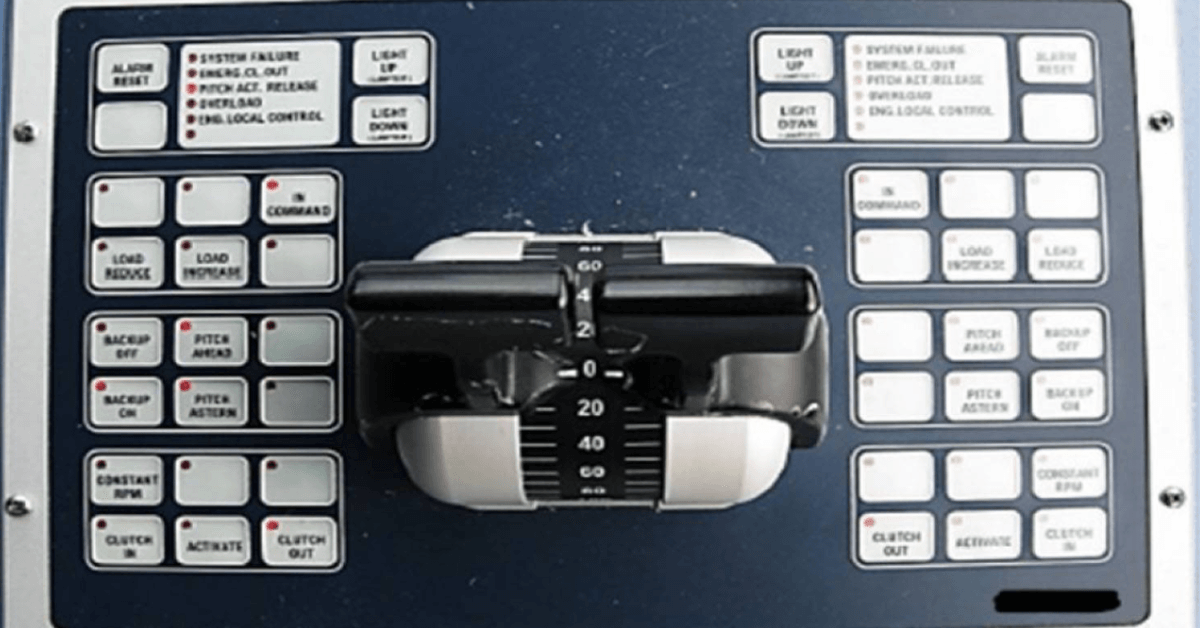 Vessel bridge maneuvering control panel