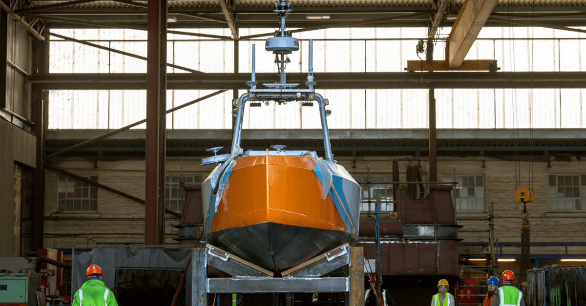 WORLD’S FIRST FULLY AUTONOMOUS USV FLEET HITS THE WATER