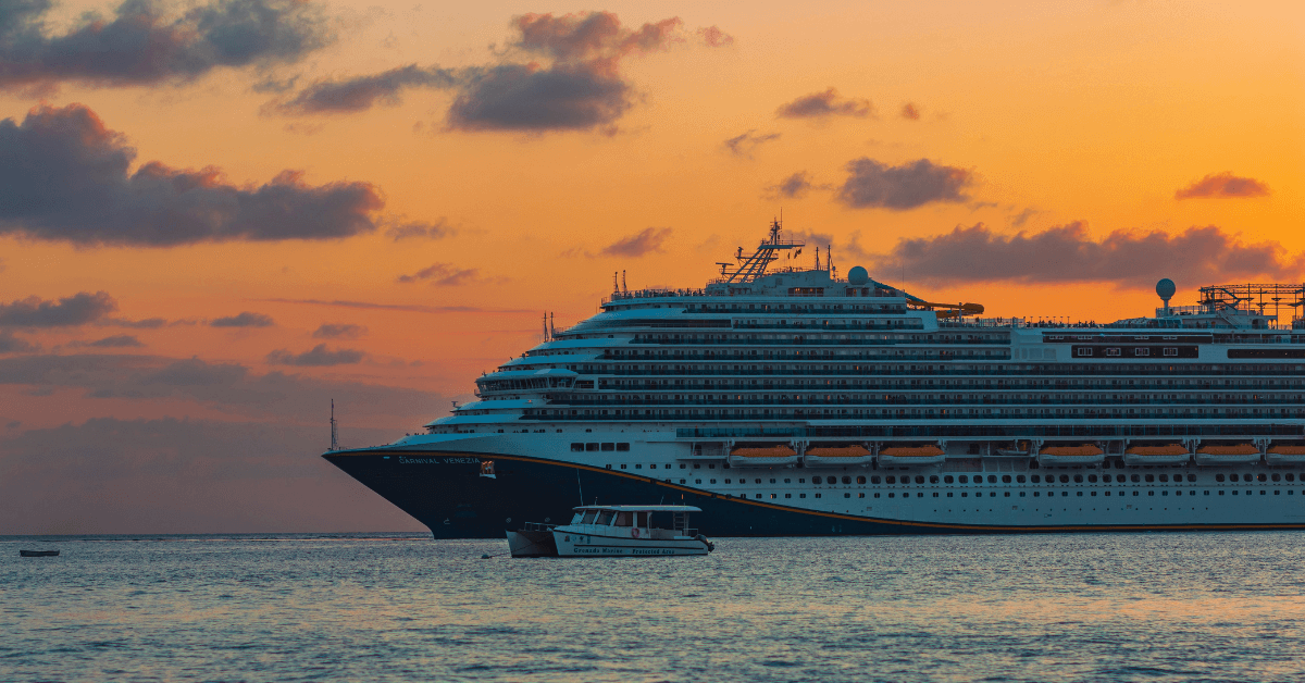 Cruise Ship