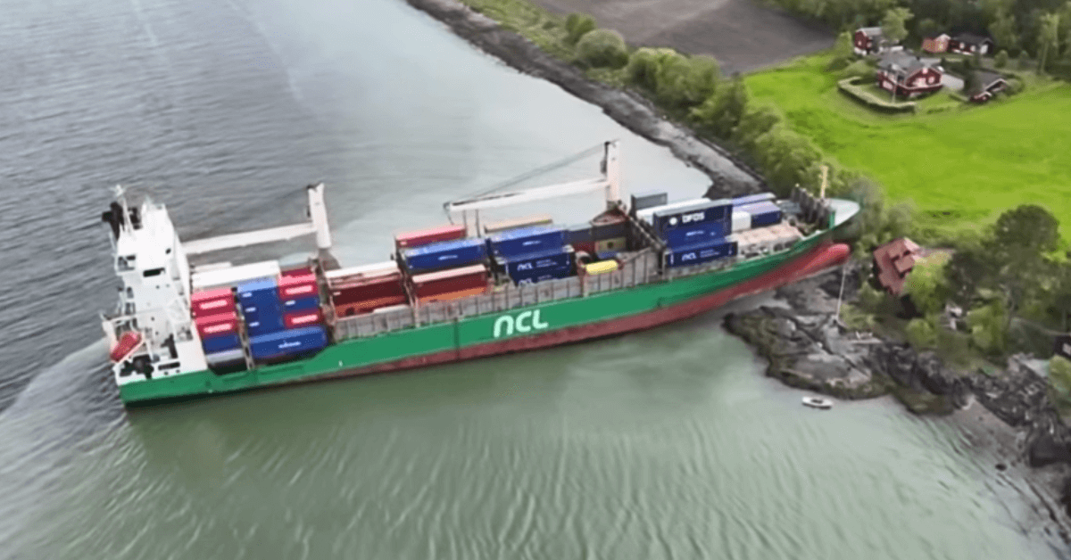 container ship