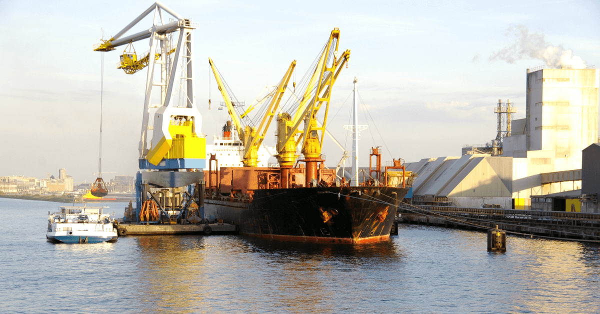 Grain ship
