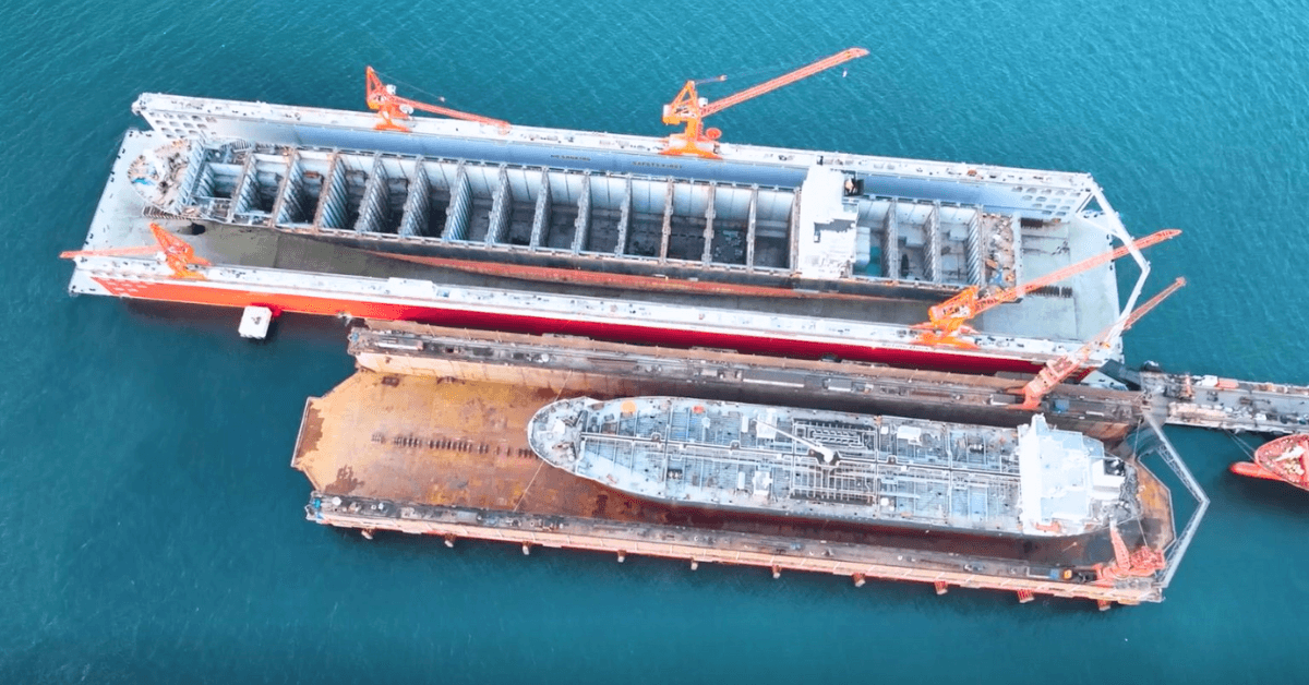 Mega Floating Dock