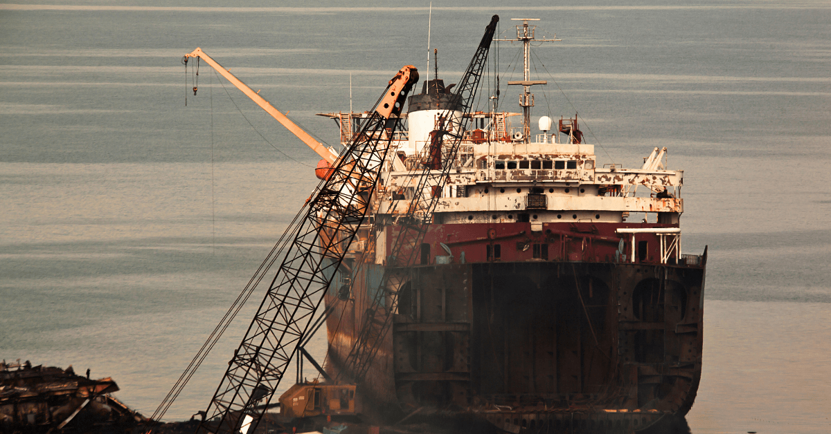 Ship dismantling