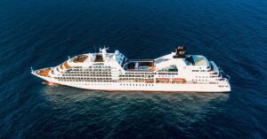US Detains & Deports Over 100 Filipino Cruise Workers, Bans Reentry For 10 Years
