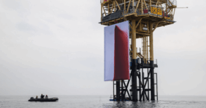 1,000 Litres Of ‘Blood-Red’ Liquid Poured On Shell Gas Platform By Activists In North Sea Protest