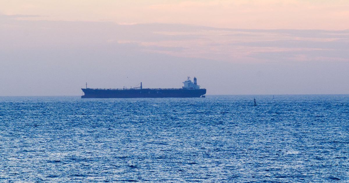 oil tanker