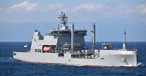 New Zealand’s Largest Naval Ship Makes Rare Passage Through Taiwan Strait