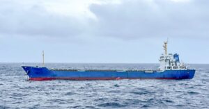 Sri Lanka Navy Rescues 14 Seafarers After Cargo Ship Suffers Main Engine Failure
