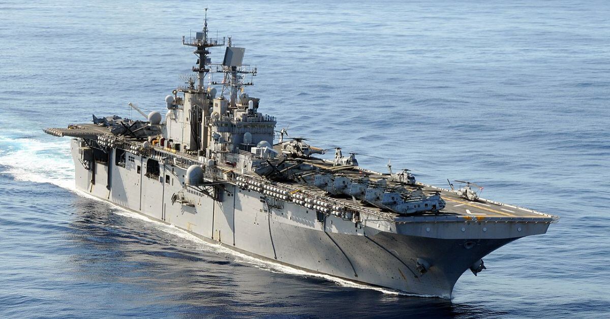 USS Iwo Jima (LHD-7)